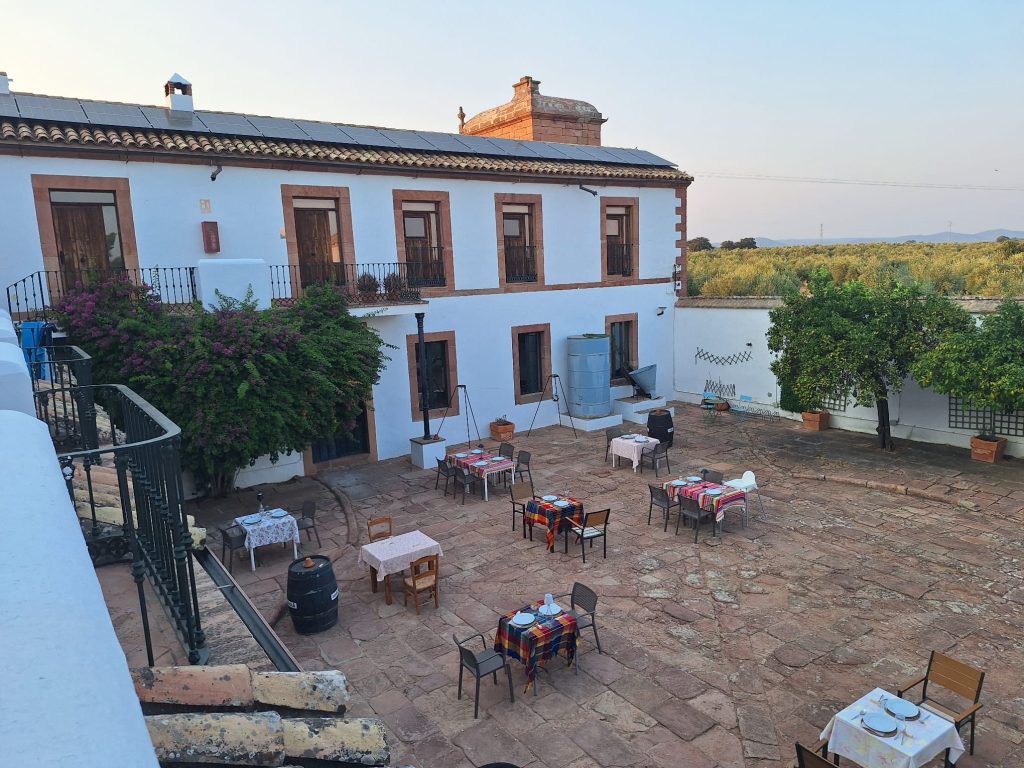 MolinolaNavaCourtyard